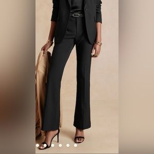 Banana Republic flare style dress pants - size 0R MARTIN FIT